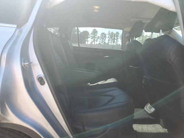 5TDGZRAH0LS500125 - 2020 TOYOTA HIGHLANDER XLE SILVER photo 11