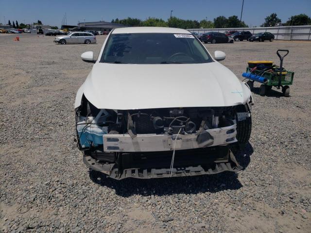 1N4BL4BV3KC209921 - 2019 NISSAN ALTIMA S WHITE photo 5