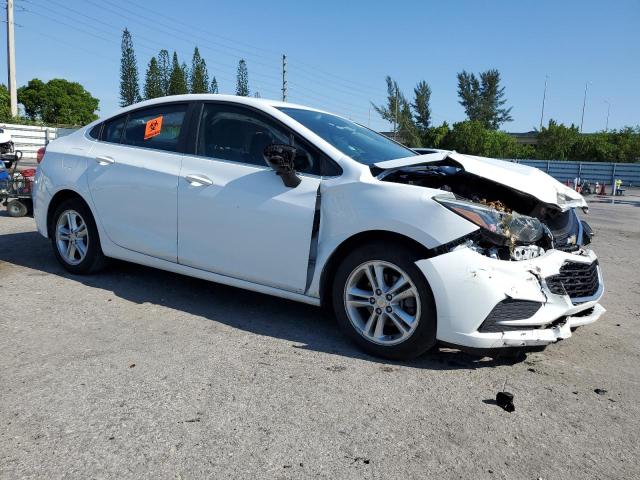 1G1BE5SM7J7113758 - 2018 CHEVROLET CRUZE LT WHITE photo 4