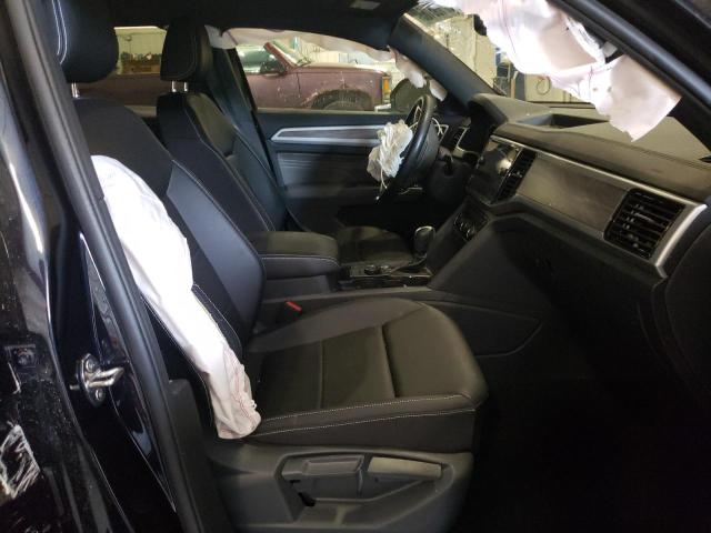 1V2HE2CA0PC222288 - 2023 VOLKSWAGEN ATLAS CROS SE Чорний фото 7