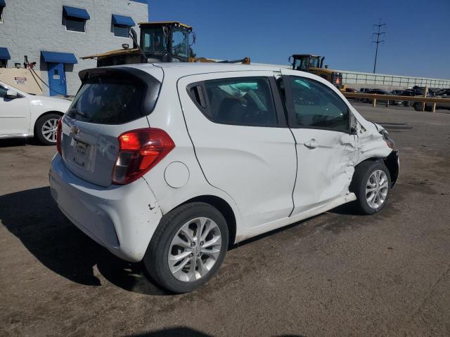 KL8CD6SA9KC719770 - 2019 CHEVROLET SPARK 1LT თეთრი ფოტო 3