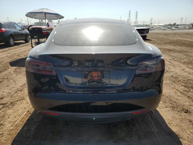 5YJSA1E21GF123470 - 2016 TESLA MODEL S Սև լուսանկար 6
