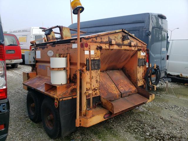 1C9A400775P040915 - 2005 UTILITY TRAILER ORANGE photo 3