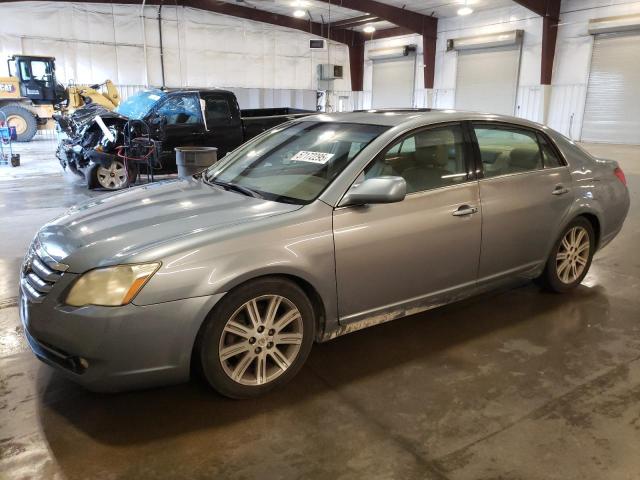 2006 TOYOTA AVALON XL, null