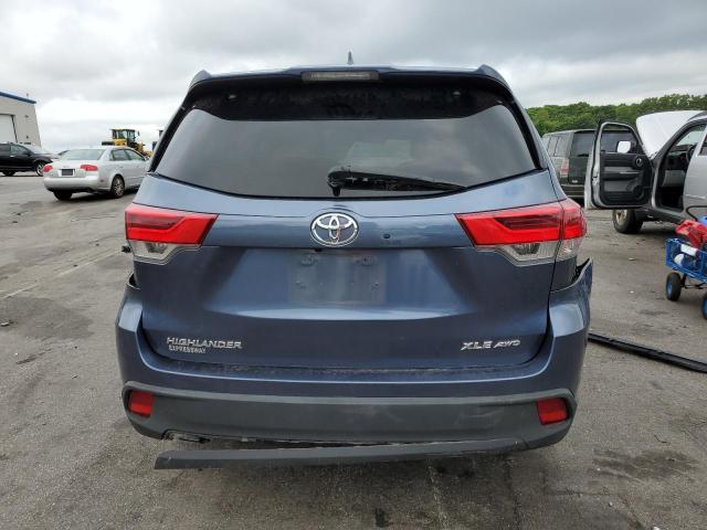 5TDJZRFH5KS989666 - 2019 TOYOTA HIGHLANDER SE BLUE photo 6