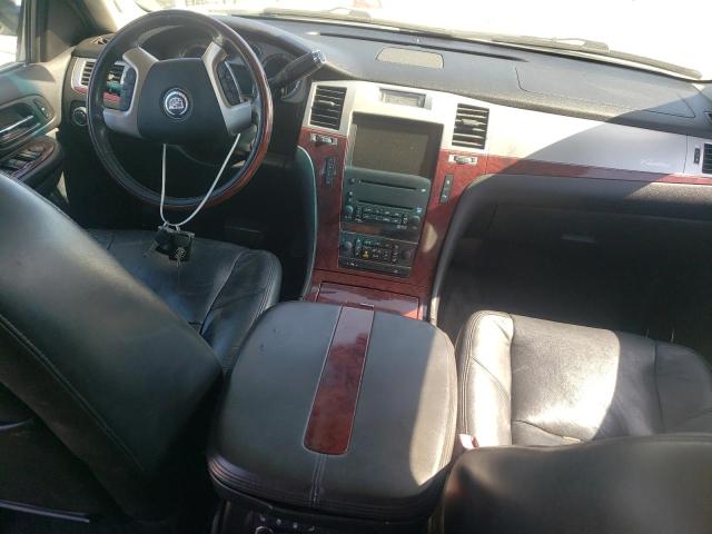 1GYFK262X9R143601 - 2009 CADILLAC ESCALADE ESV LUXURY WHITE photo 8