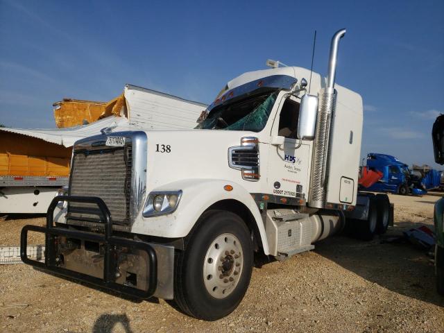 3AKJGNDR3LDMD3138 - 2020 FREIGHTLINER CASCADIA WHITE photo 2