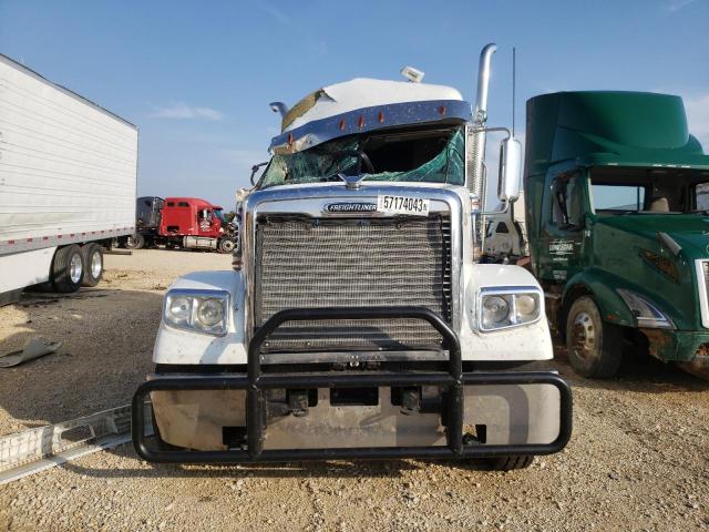 3AKJGNDR3LDMD3138 - 2020 FREIGHTLINER CASCADIA WHITE photo 9