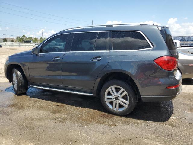 4JGDF7CE4DA172494 - 2013 MERCEDES-BENZ GL 450 4MATIC GRAY photo 2