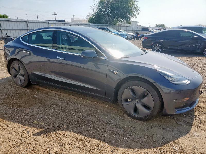 5YJ3E1EB3LF744230 - 2020 TESLA MODEL 3 灰色 照片 4