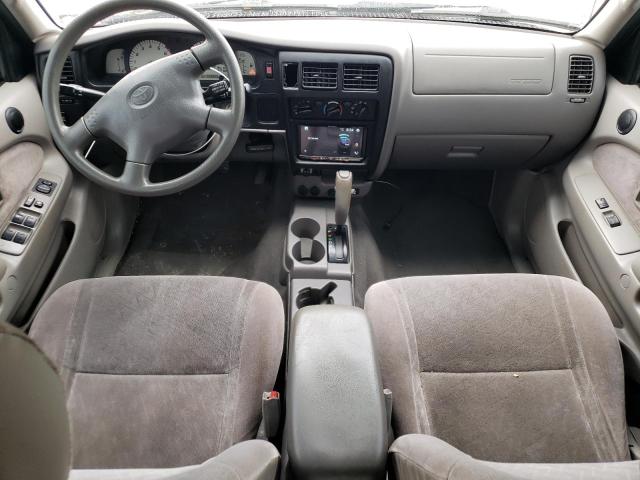 5TEGM92N42Z026815 - 2002 TOYOTA TACOMA DOUBLE CAB PRERUNNER SILVER photo 8