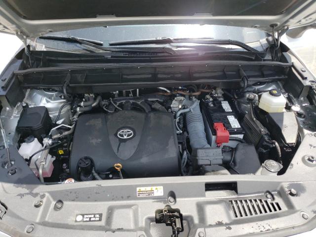 5TDGZRAH5NS545743 - 2022 TOYOTA HIGHLANDER XLE SILVER photo 12