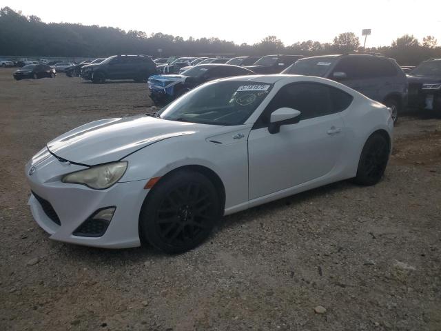 JF1ZNAA19D2702680 - 2013 TOYOTA SCION FR-S WHITE photo 1