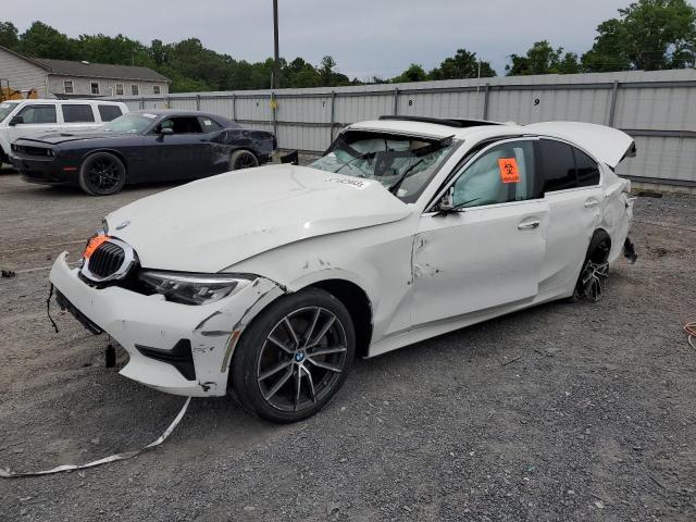 WBA5R7C55KFH29932 - 2019 BMW 330XI WHITE photo 1