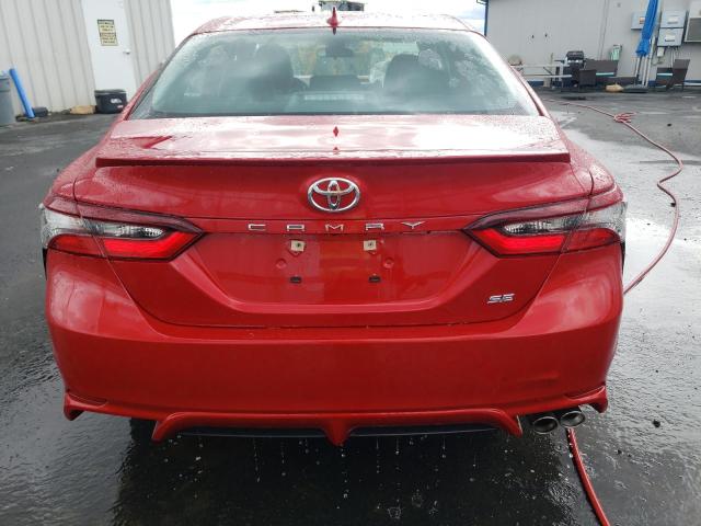 4T1G11AK2PU145850 - 2023 TOYOTA CAMRY SE NIGHT SHADE RED photo 6
