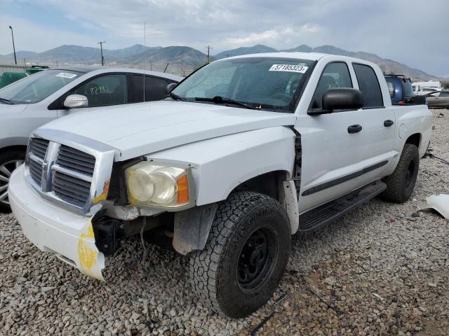 1D7HE48N76S534059 - 2006 DODGE DAKOTA QUAD SLT WHITE photo 1