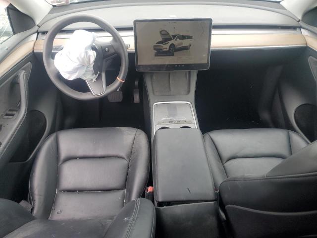 7SAYGDEE7PF661825 - 2023 TESLA MODEL Y Weiß Foto 8