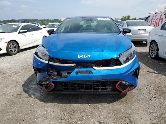 3KPF54AD9PE556068 - 2023 KIA FORTE GT LINE BLUE photo 5