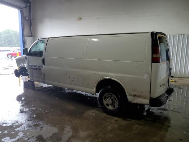 1GCZGUCG1C1174063 - 2012 CHEVROLET EXPRESS G3 WHITE photo 2