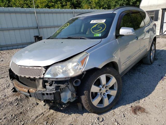 1GNKVLED4CJ276551 - 2012 CHEVROLET TRAVERSE LTZ SILVER photo 2