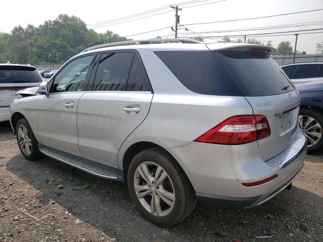 4JGDA5HB4CA076137 - 2012 MERCEDES-BENZ ML 350 4MATIC SILVER photo 2