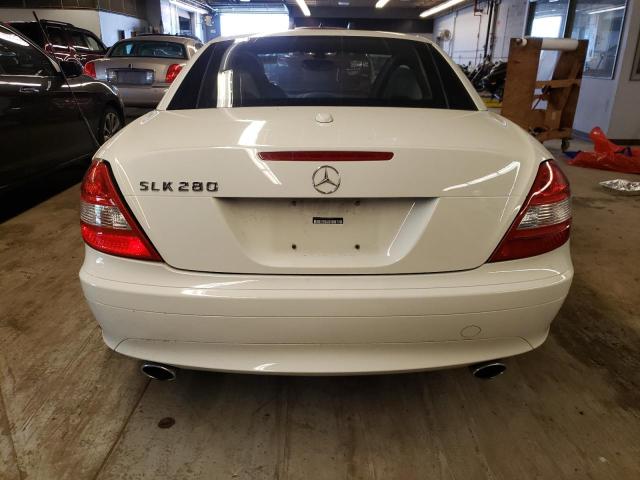 WDBWK54F58F188764 - 2008 MERCEDES-BENZ SLK 280 WHITE photo 6