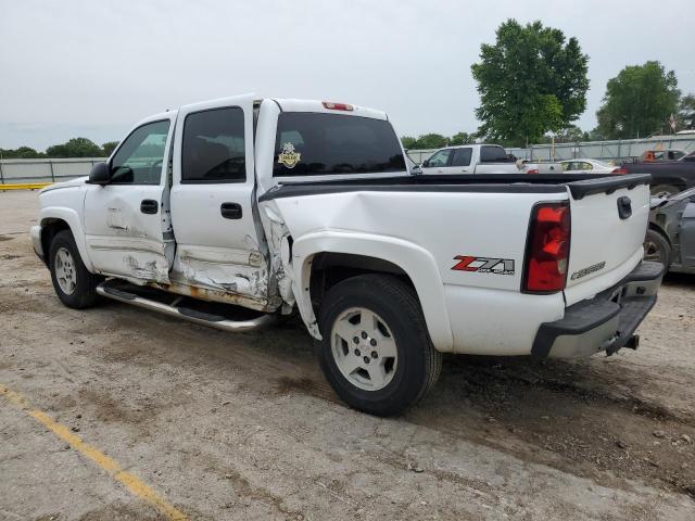 2GCEK13Z371123161 - 2007 CHEVROLET SILVERADO K1500 CLASSIC CREW CAB WHITE photo 2