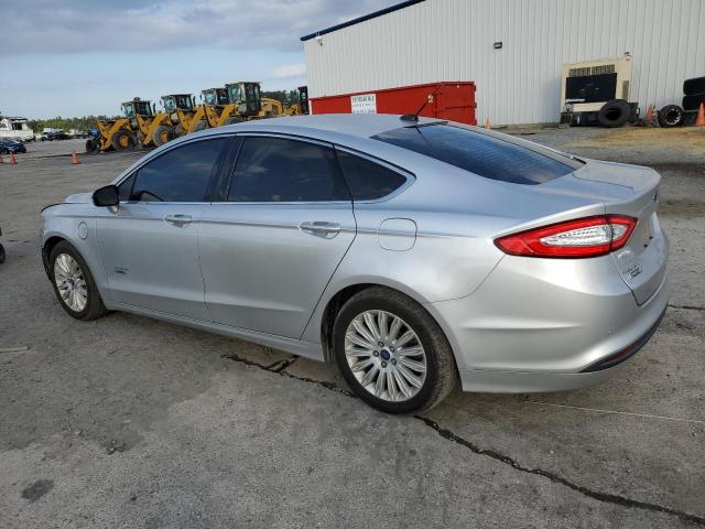 3FA6P0PU5GR273563 - 2016 FORD FUSION SE PHEV SILVER photo 2