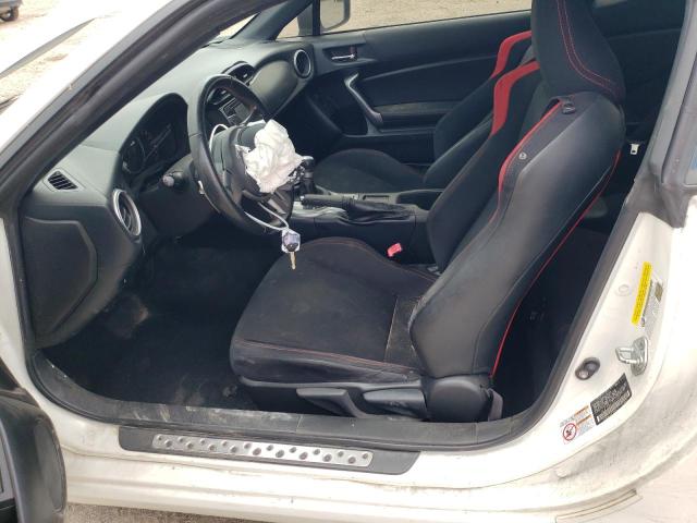 JF1ZNAA10D2715656 - 2013 TOYOTA SCION FR-S 白色 照片 7