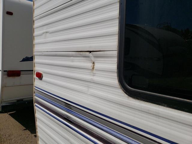 4YDT27B2617302459 - 2001 KEYSTONE HORNET WHITE photo 9