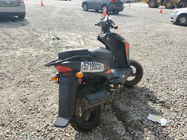 LC2U6A021MC000629 - 2021 KYMCO USA INC AGILITY 50 TWO TONE photo 4