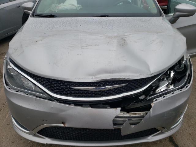 2C4RC1BG7HR795502 - 2017 CHRYSLER PACIFICA TOURING L SILVER photo 12