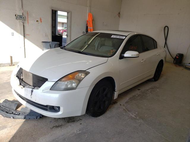 1N4BL21E38N514614 - 2008 NISSAN ALTIMA 3.5SE WHITE photo 2