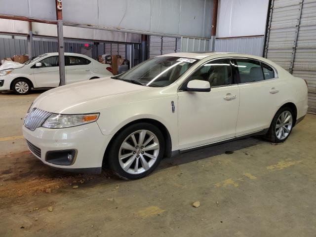 1LNHM94R49G607409 - 2009 LINCOLN MKS CREAM photo 1