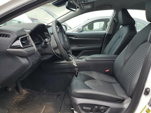 4T1T11AK2PU106271 - 2023 TOYOTA CAMRY SE NIGHT SHADE WHITE photo 7