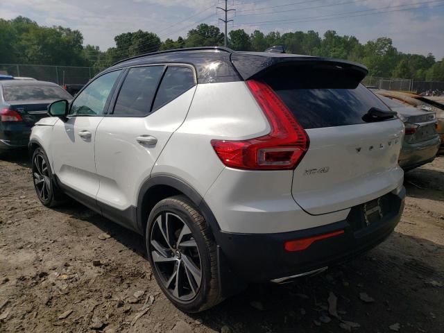 YV4162UM3K2107589 - 2019 VOLVO XC40 T5 R-DESIGN WHITE photo 2