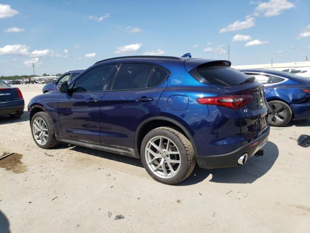 ZASFAKNN7J7B63106 - 2018 ALFA ROMEO STELVIO TI SPORT BLUE photo 2