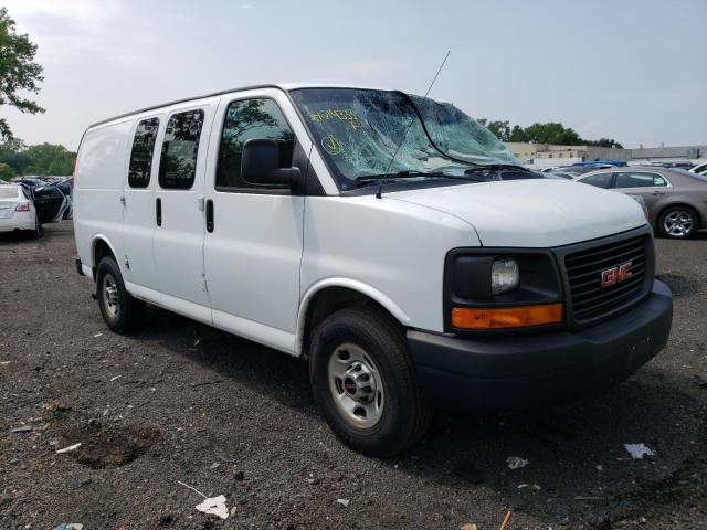 1GTW7FCA4C1162631 - 2012 GMC SAVANA G2500 WHITE photo 4