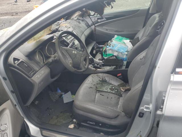 5NPEC4AC3CH487005 - 2012 HYUNDAI SONATA SE SILVER photo 7