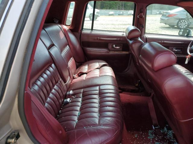 1LNLM81W9RY692174 - 1994 LINCOLN TOWN CAR EXECUTIVE SILVER photo 10