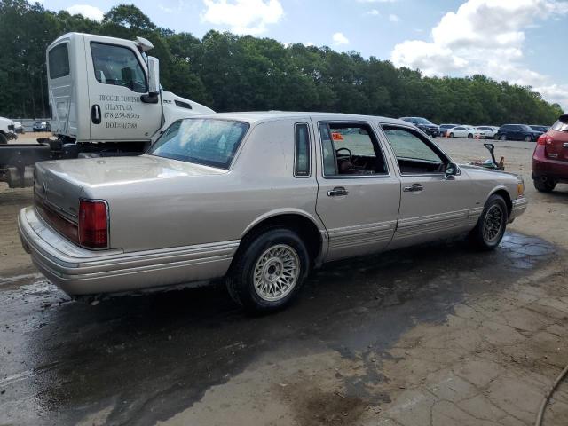 1LNLM81W9RY692174 - 1994 LINCOLN TOWN CAR EXECUTIVE SILVER photo 3