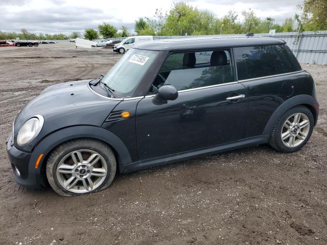 2011 MINI COOPER, 