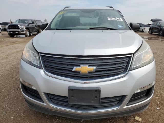 1GNKREED5HJ207858 - 2017 CHEVROLET TRAVERSE LS SILVER photo 5