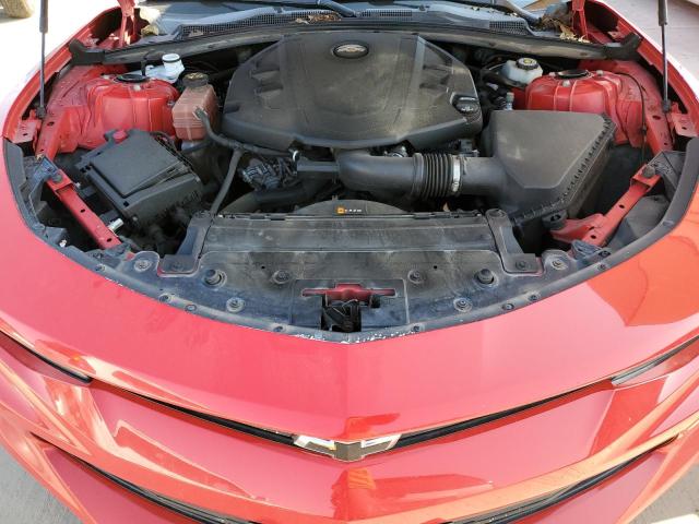 1G1FB3DS9J0113831 - 2018 CHEVROLET CAMARO LT RED photo 11