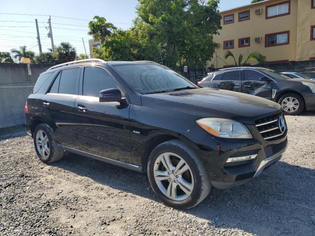 4JGDA5HB3CA016883 - 2012 MERCEDES-BENZ ML 350 4MATIC BLACK photo 4