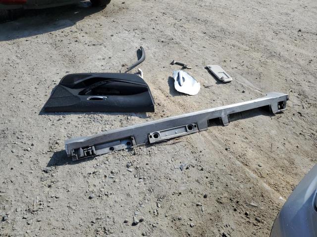 5YFEPMAE3MP232753 - 2021 TOYOTA COROLLA LE ვერცხლისფერი ფოტო 12