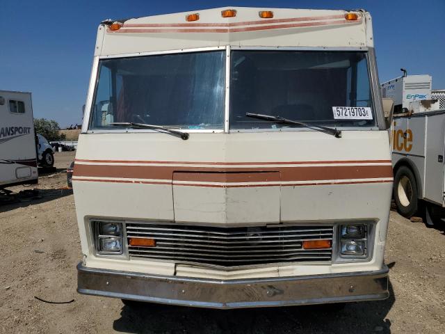 10F45K153464 - 1979 WINNEBAGO BRAVE TWO TONE photo 2