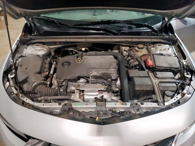 1G1ZB5ST3JF284821 - 2018 CHEVROLET MALIBU LS Gümüş fotoğraf 11