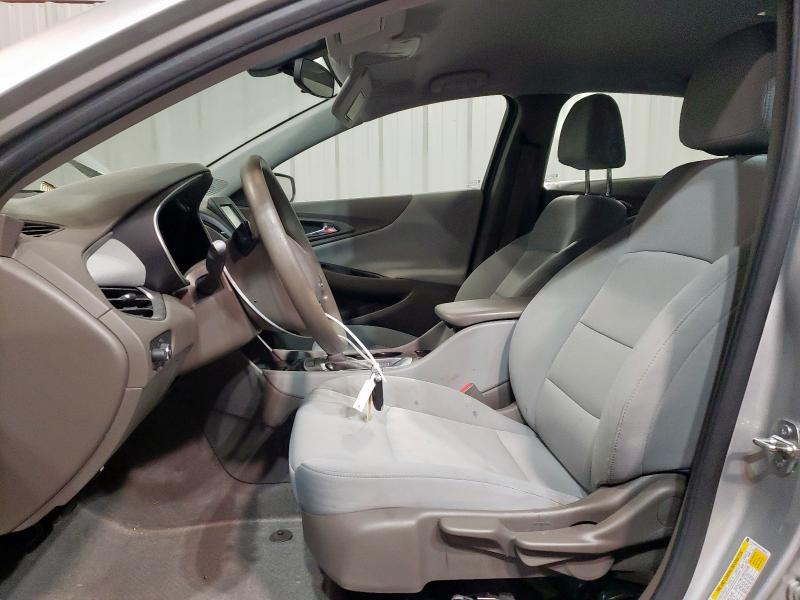 1G1ZB5ST3JF284821 - 2018 CHEVROLET MALIBU LS Gümüş fotoğraf 7
