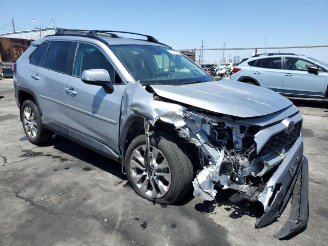 2T3C1RFV5MC131624 - 2021 TOYOTA RAV4 XLE PREMIUM SILVER photo 4